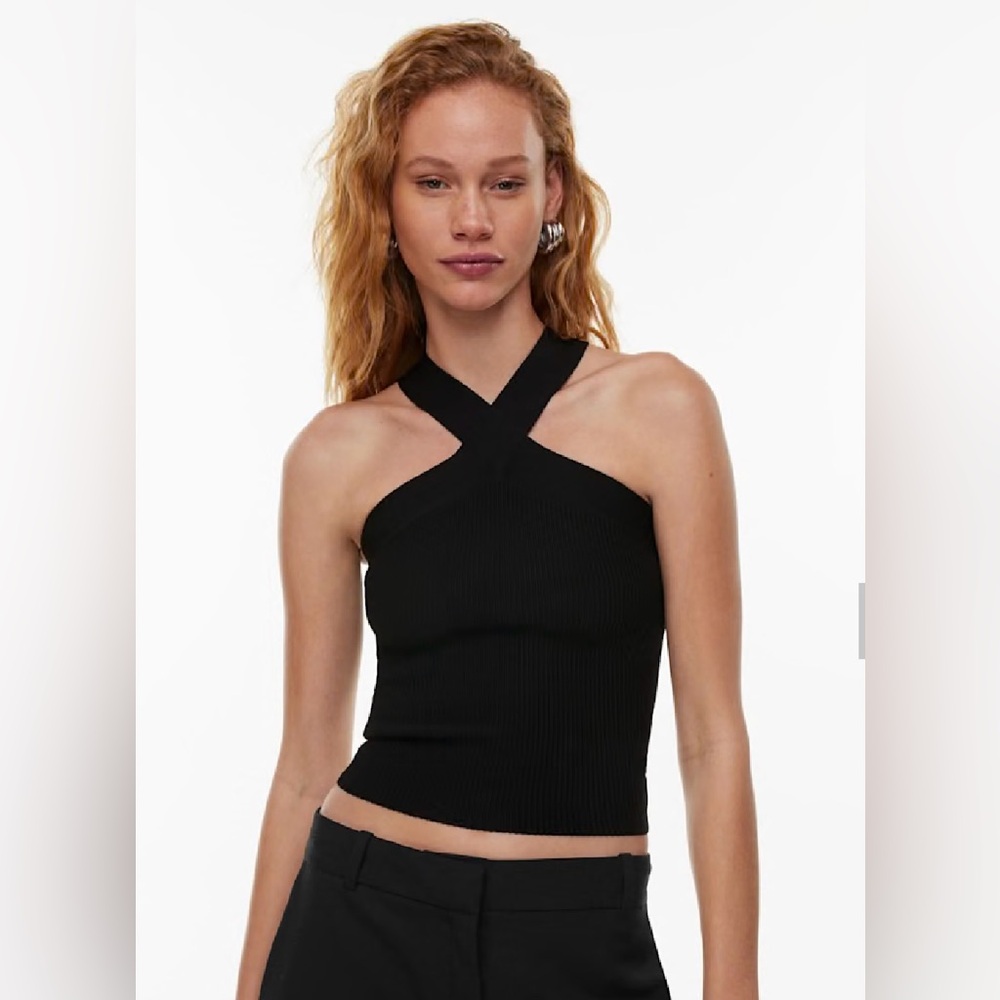 Babaton NWT Medium Black Sculpt Knit Cross Top